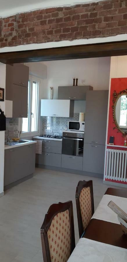 Apartment C'era Volta Queen Case Nuove (Lombardy)